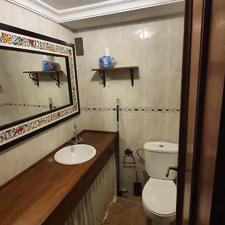 Apartament Visit Gibraltar In La Linea For Less!